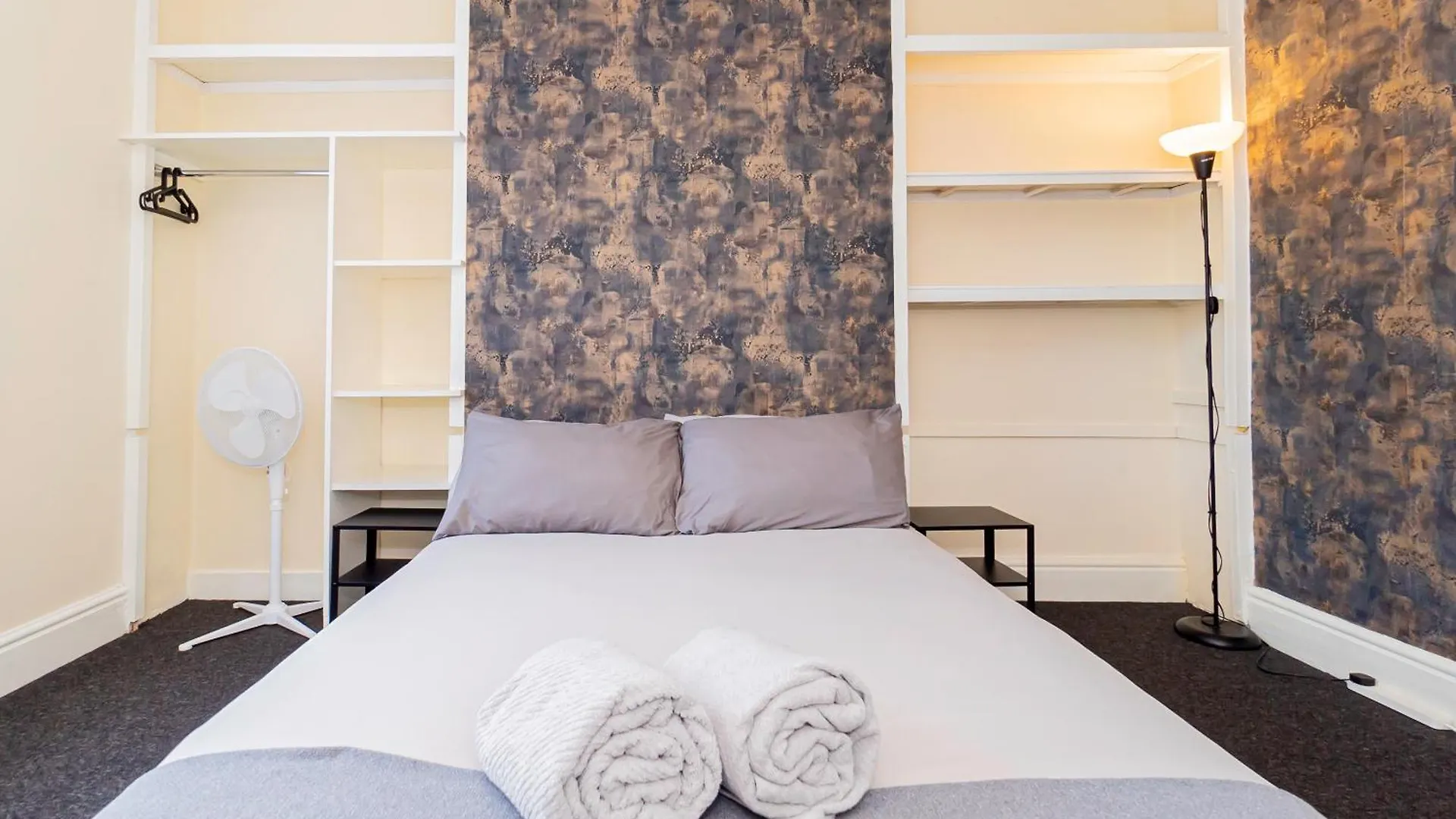 Shirley House 5, Guest House, Self Catering, Self Check In With Smart Locks, Use Of Fully Equipped Kitchen, Close To City Centre, Ideal For Longer Stays And Fawley Contractors Southampton United Kingdom